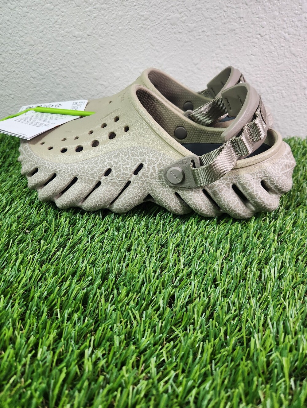 CROCS Echo Crackle Unisex Clog Moss 211630-0LJ Men’s Size 5/ Wmn Size 7